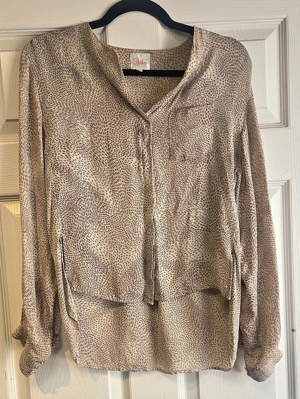 Parker 100% Silk Animal Print Blouse in Brown & Pink Size XS Like New